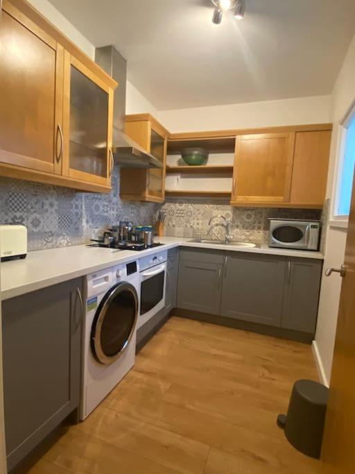 Stunning One B/R Apartment - City Centre Leeds  Exterior photo